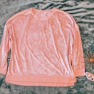 ✨Suede sleep top✨